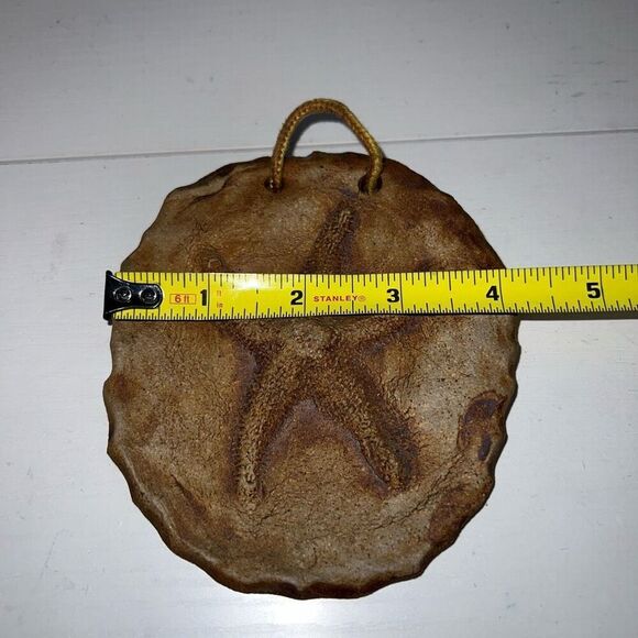 Vintage Signed Sand Dollar Wall Plaque Cast Stone Cement Signed JS Hand Made - Picture 3 of 8